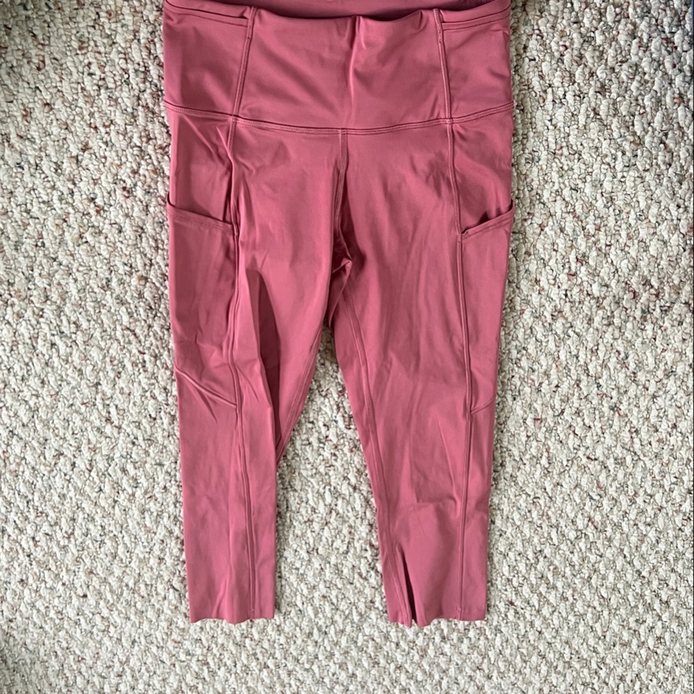 Lululemon Athletica Women's Pink Leggings